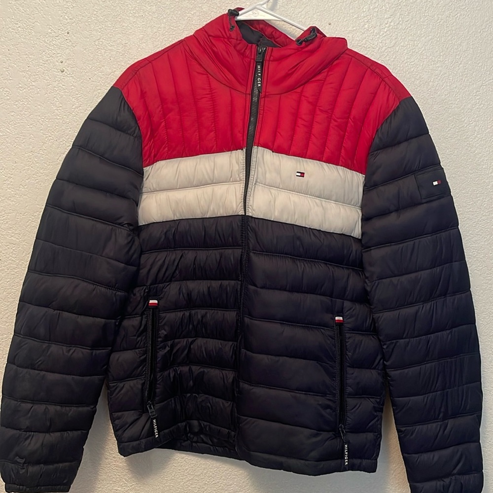 Medium jacket. Tommy Hilfiger red white blue jacket.